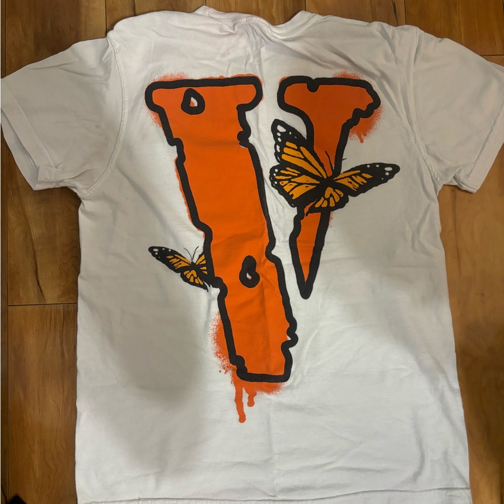 “Vlone” t shirt “legends never die”